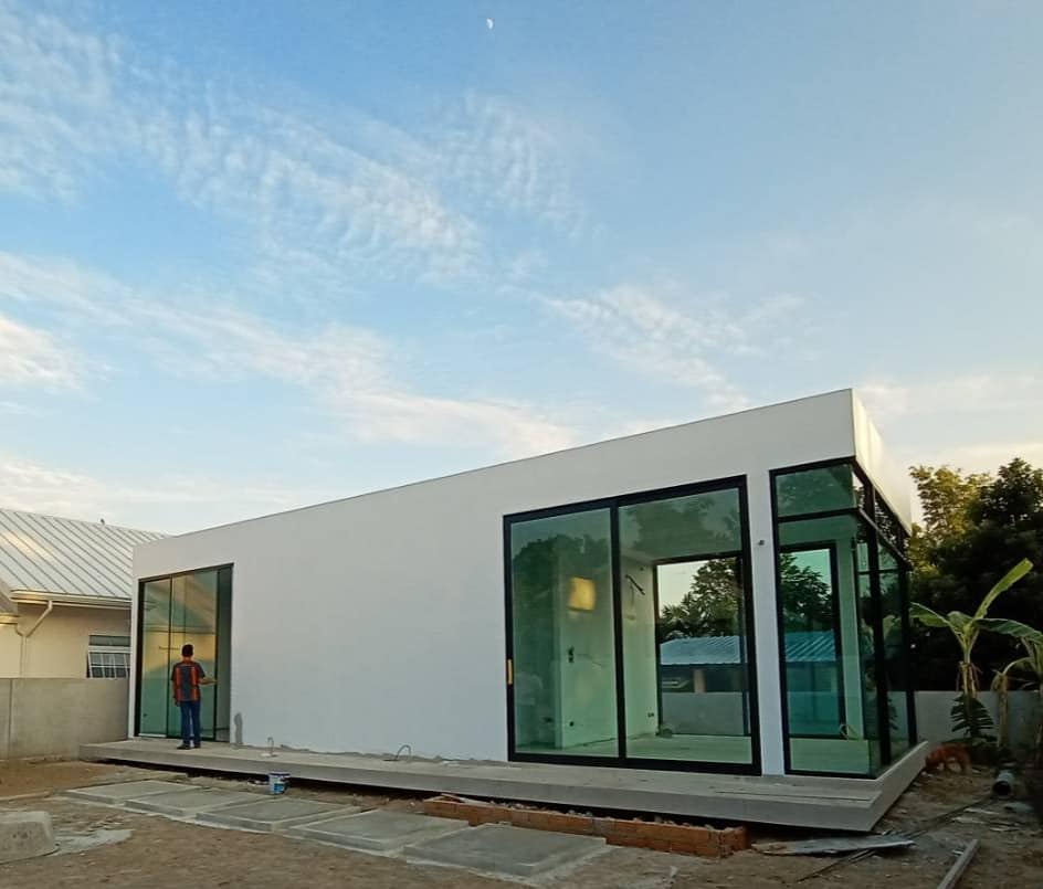 ประตูเลื่อน อลูมิเนียม ขนาดใหญ่