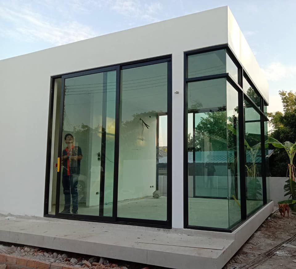 ประตูเลื่อน อลูมิเนียม ขนาดใหญ่