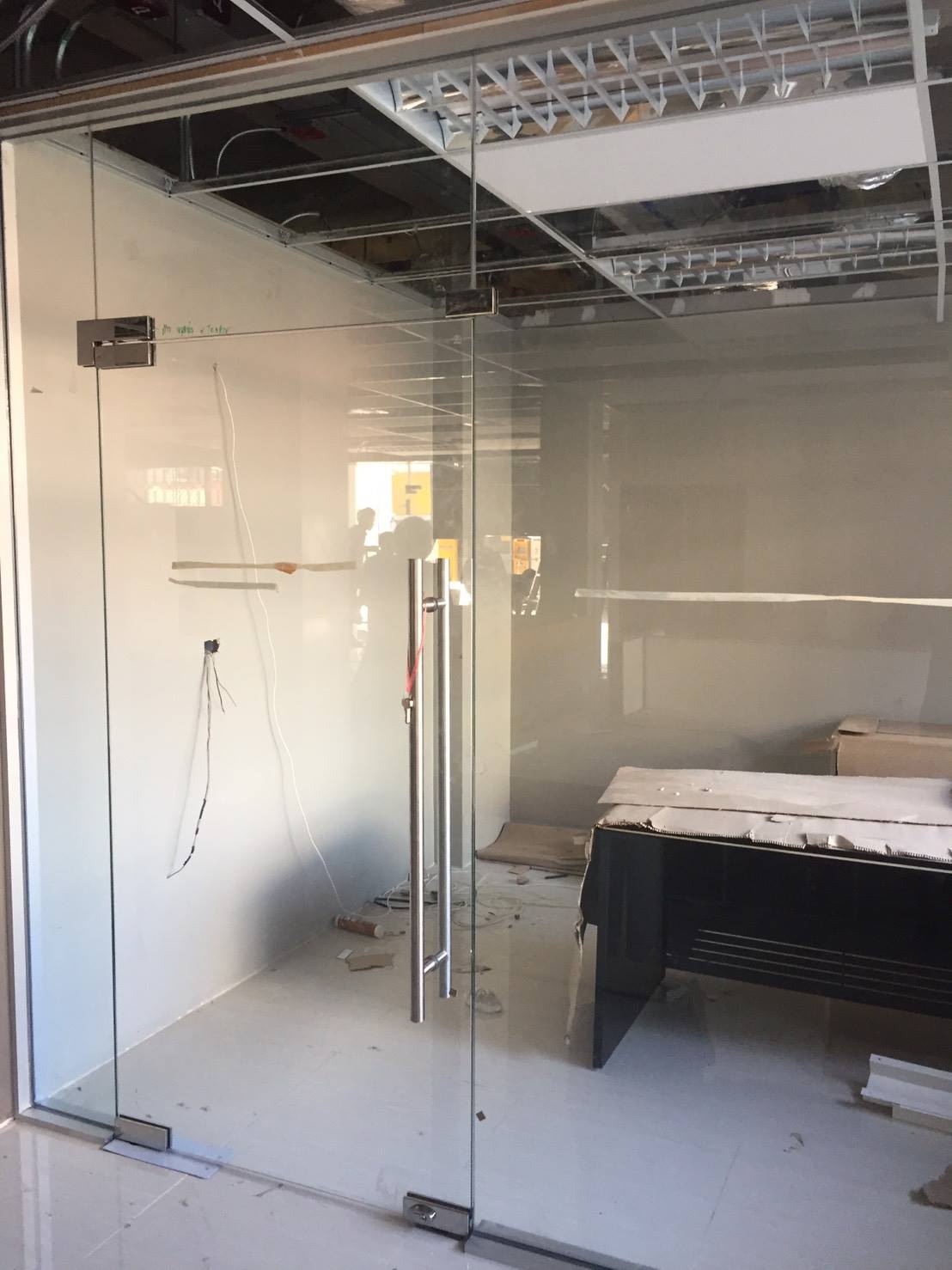 งานกระจกเทมเปอร์ ธนาคารกรุงเทพ สาขาแม่ฮ่องสอน