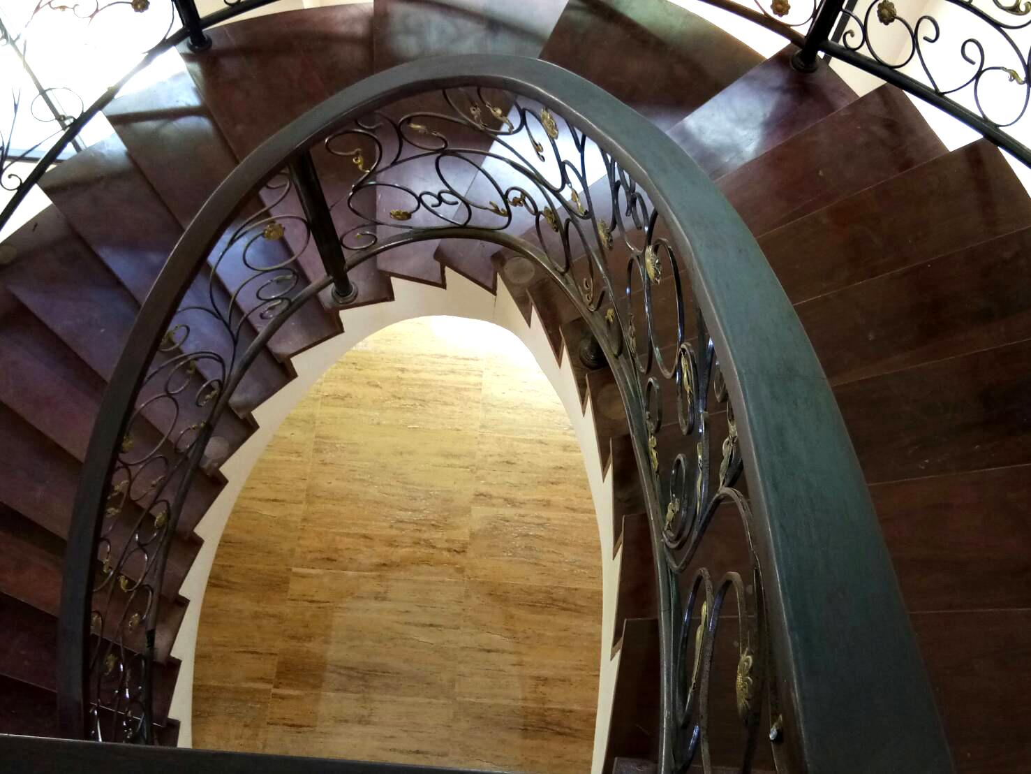 ราวบันไดเหล็ก ลายอิตาลี