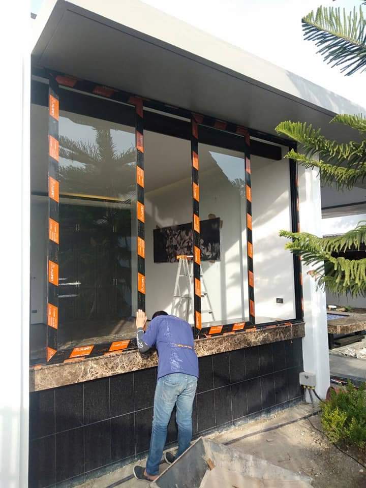 งานหน้าต่าง​ บานยูโร​